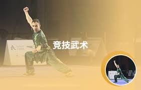 久常凉在比赛中手滑，球杆脱手刚好砸在了自己的小球上