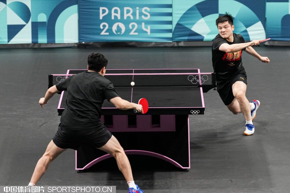 快船逆转活塞！伦纳德+柯林斯狂砍51分，哈登救赎，替补仅靠琼斯