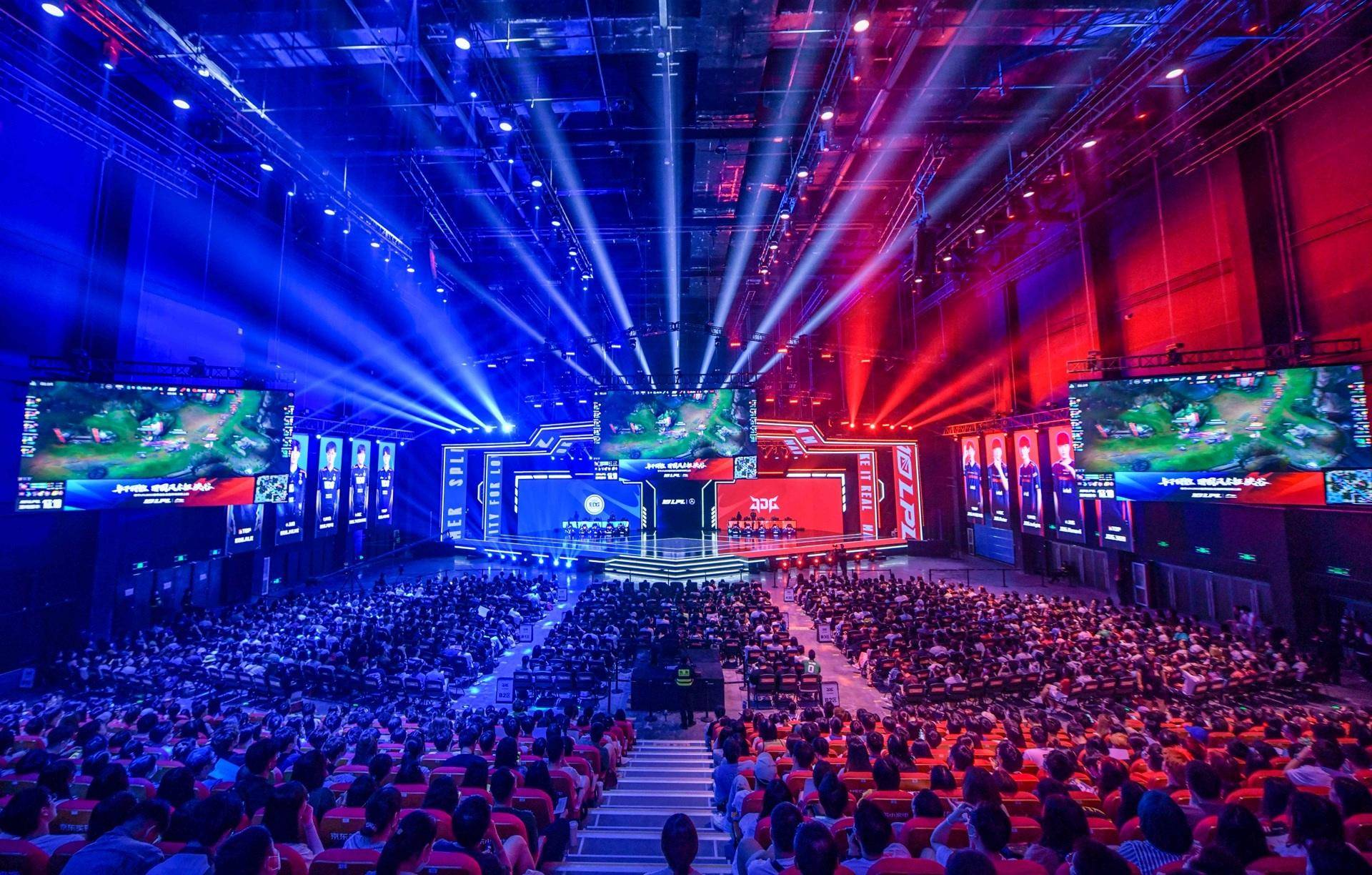 的指挥使得 的指挥使得