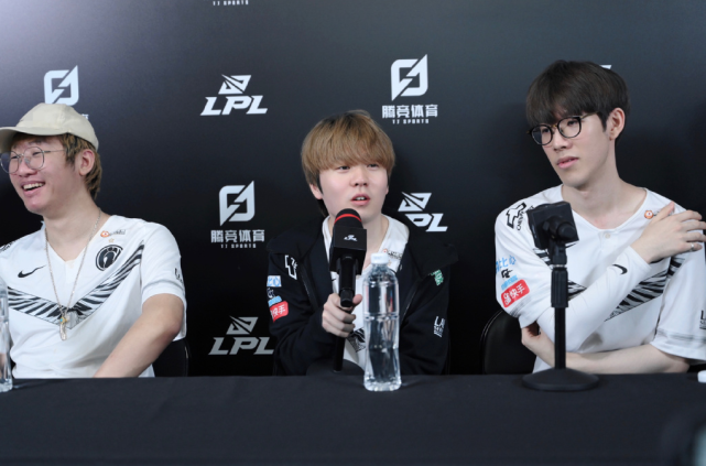 一个生动案 一个生动案